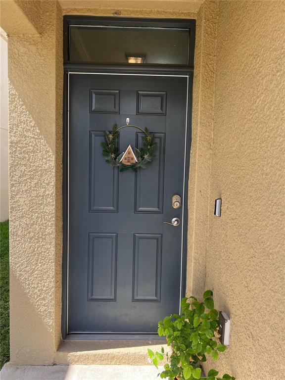 Building Photo - 10120 Hawk Storm Ave