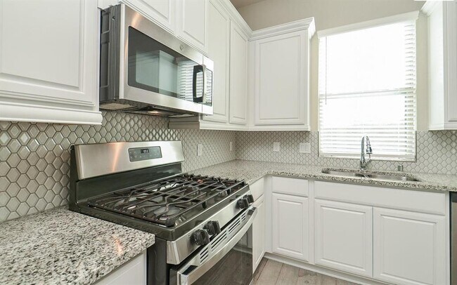 Building Photo - 5203 Pr Ter Ln