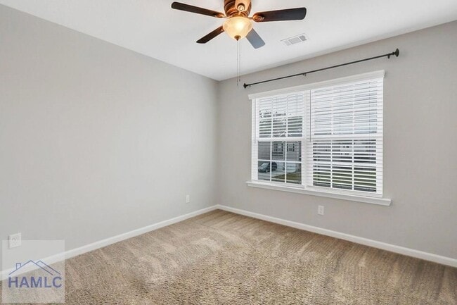 Building Photo - 12 Trask Cir