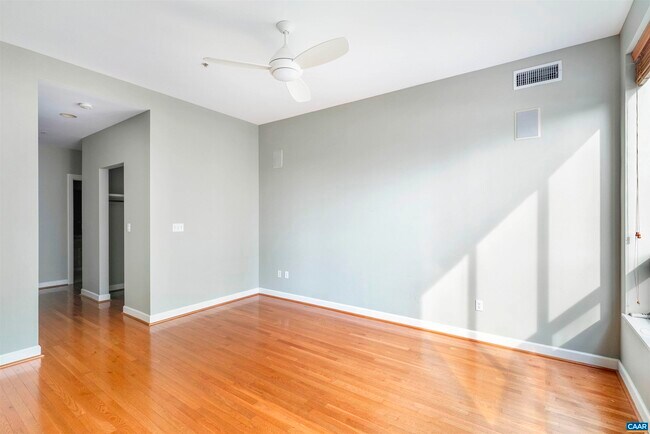 Building Photo - 112 South Street East