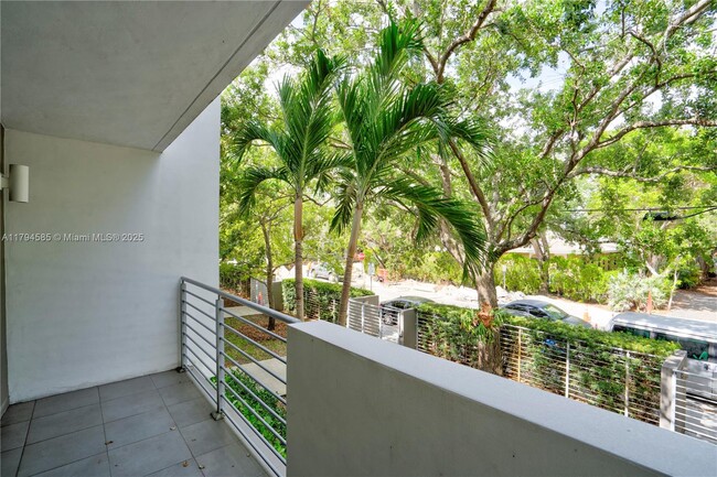 Building Photo - 7541 SW 61st Ave