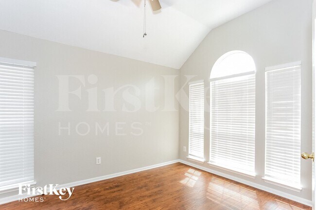 Building Photo - 1117 Brittany Pl