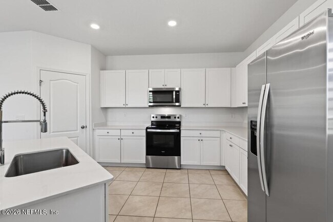 Building Photo - 45 Seaport Breeze Rd