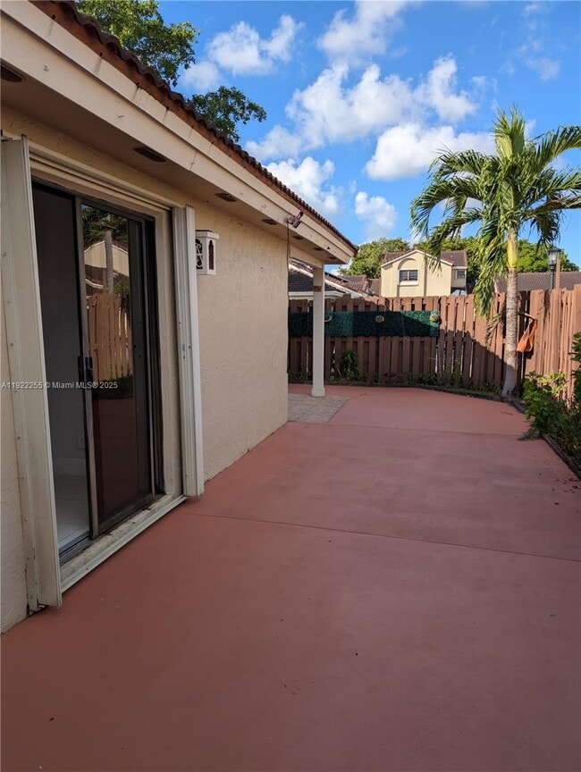 Building Photo - 6551 NW 170th Terrace