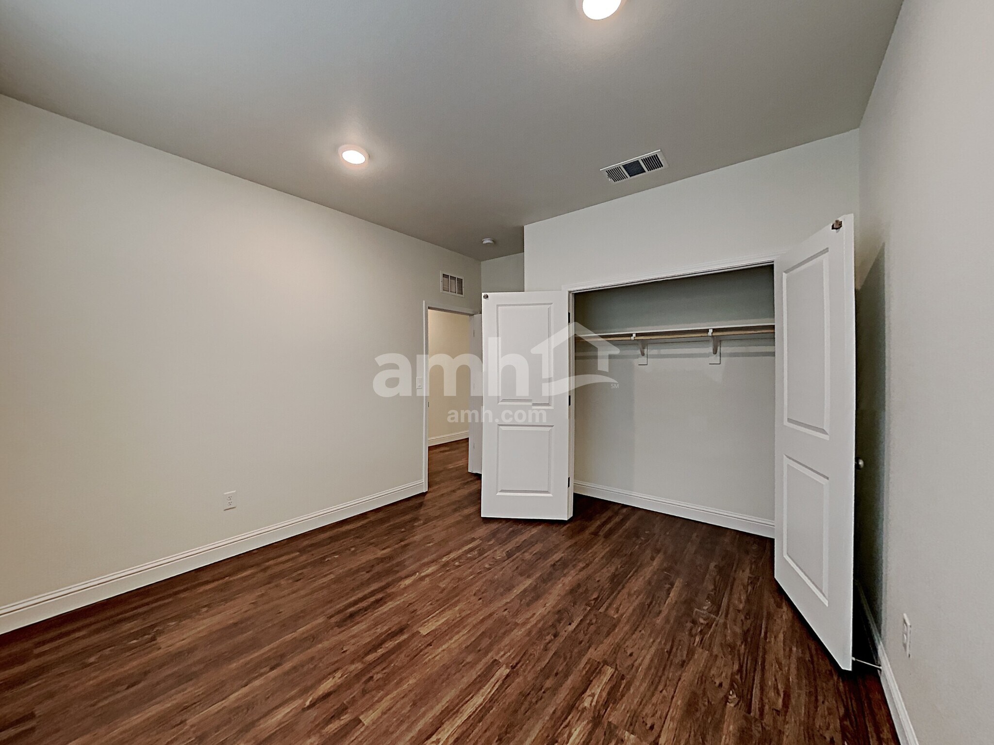 Building Photo - 715 Terrain Star Ave