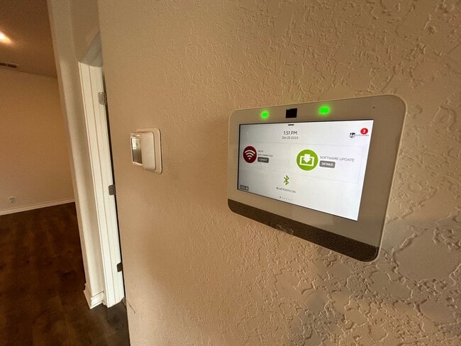 Building Photo - *COMING SOON* 3-Bedroom with Solar Panels & Resort Amenities – Pool, Gym!