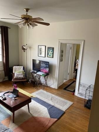 LR - 3420 16th St NW