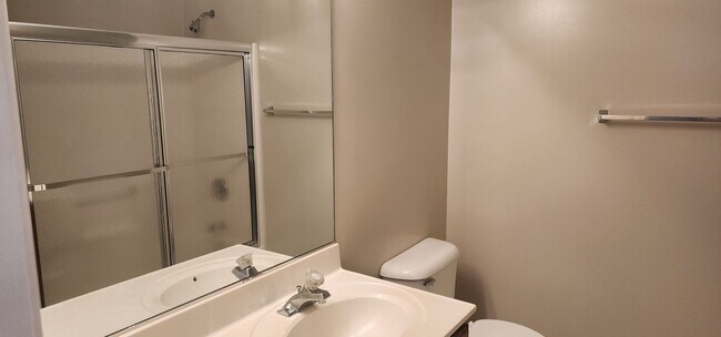 Building Photo - Spacious Home with Room to Spread Out