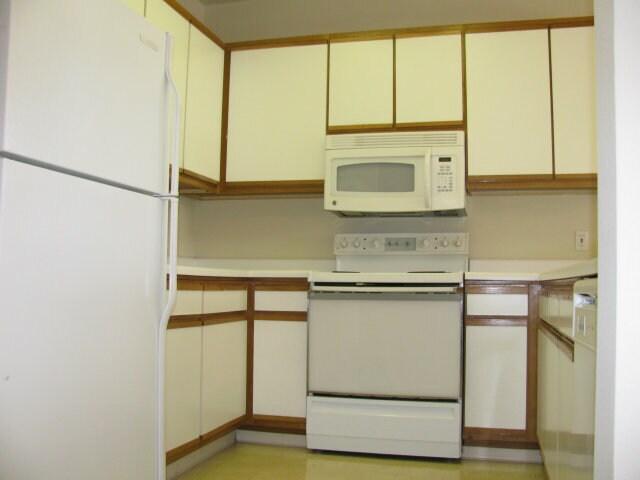 Building Photo - 951 S 12th St