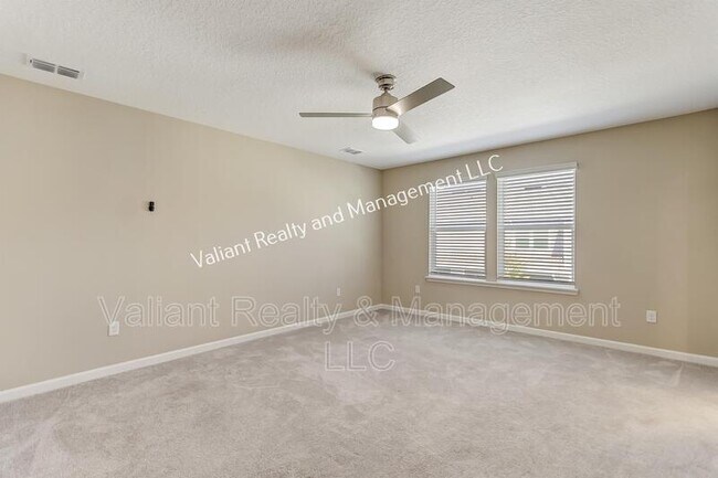 Building Photo - 1325 Salt Ridge Ave