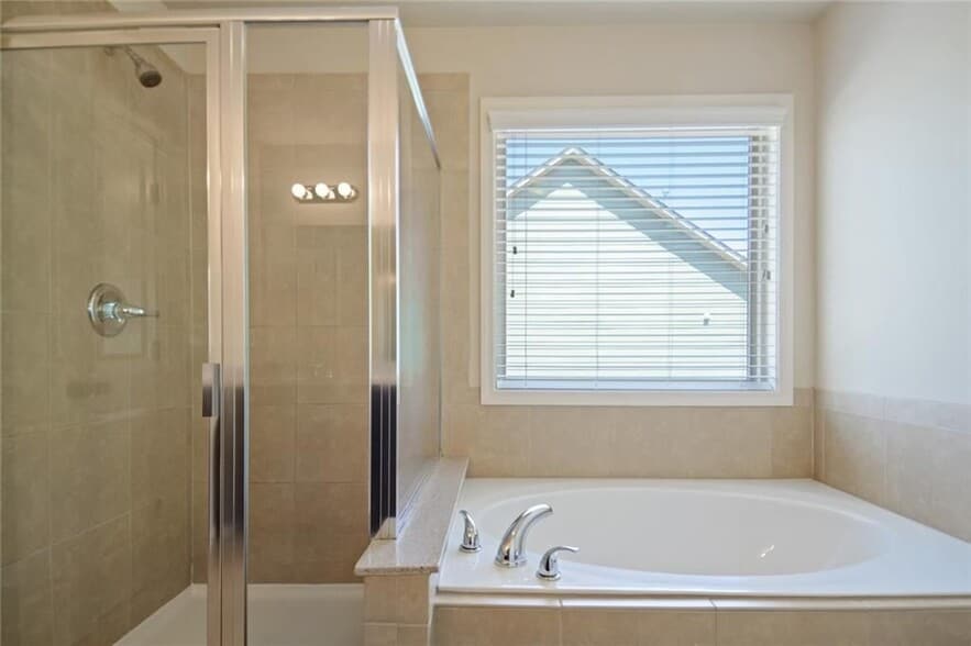 Building Photo - 740 Village Field Ct NW