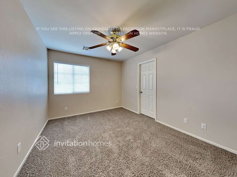 Building Photo - 7744 Bird of Paradise Ct