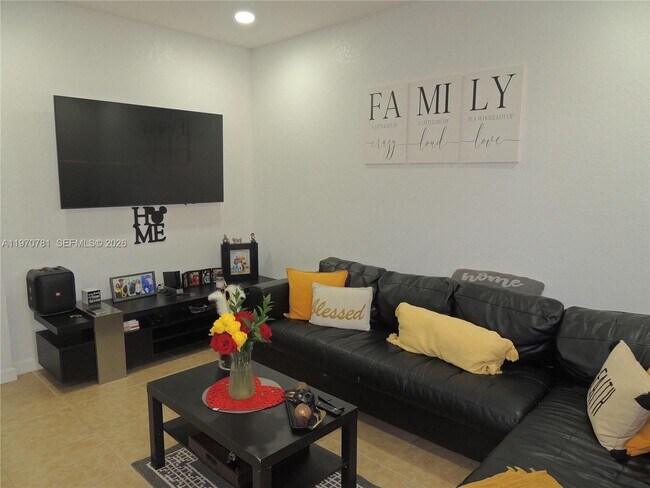 Building Photo - 11301 NW 88th Terrace