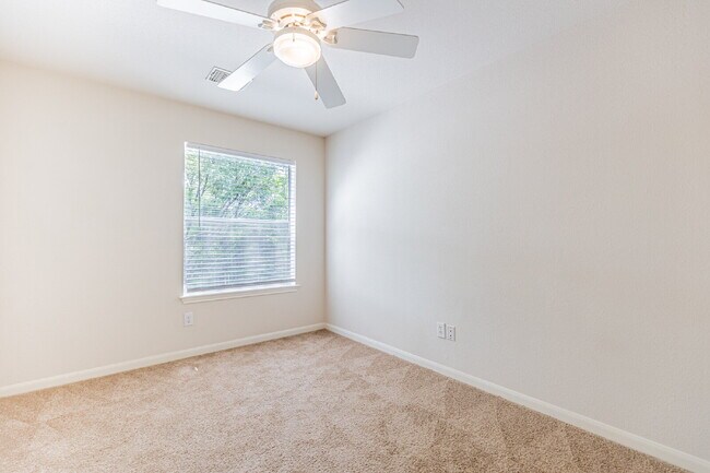 Building Photo - 6651 Rambling Trail Dr