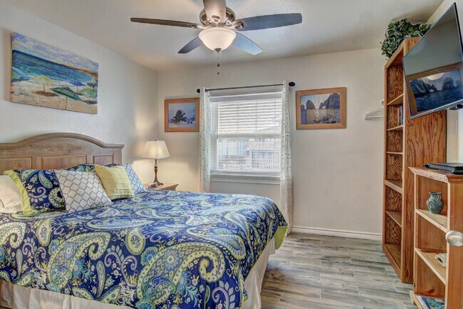 Building Photo - 602 Sea Breeze Ln