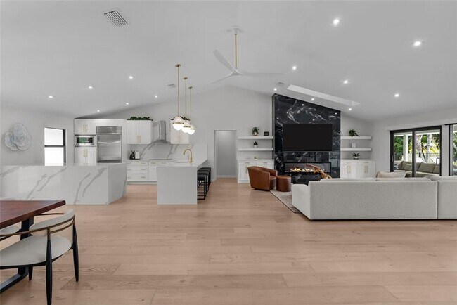 Building Photo - 8611 Gullane Ct