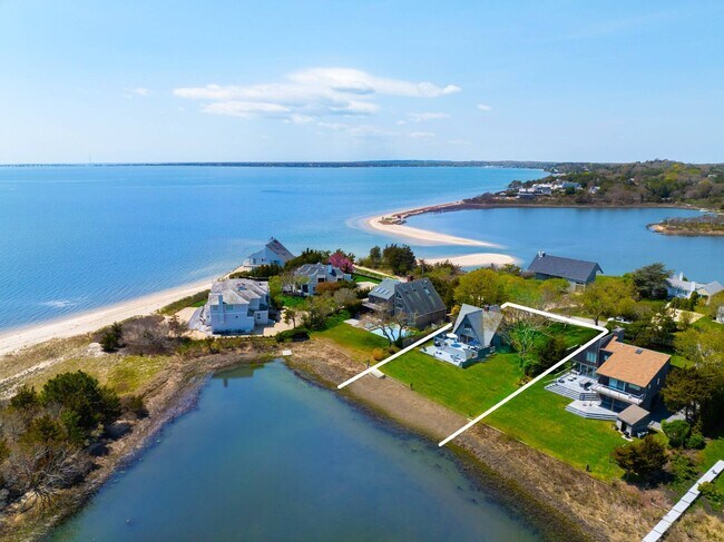 Building Photo - 56 Far Pond Rd