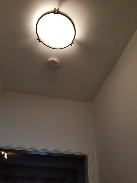 SMOKE AND CO2 DETECTORS - 6328 Orange St