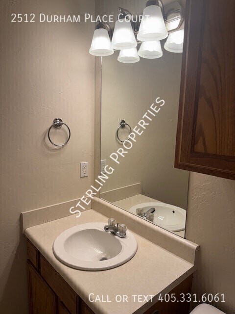 Building Photo - 2512 Durham Pl Ct