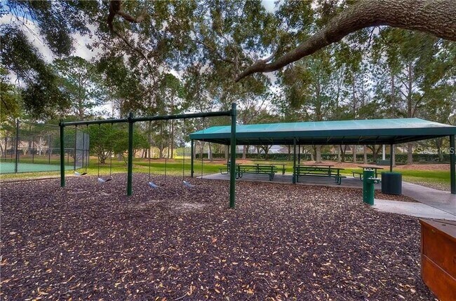Building Photo - 9481 Highland Oak Dr