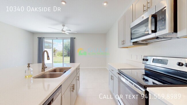 Building Photo - 10340 Oakside Dr