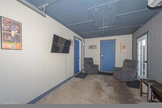 Building Photo - 13052 N 40th Pl