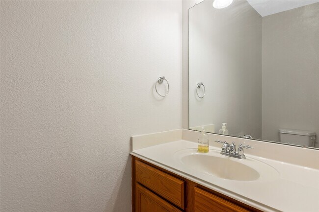 Building Photo - 24322 Bella Florence Dr