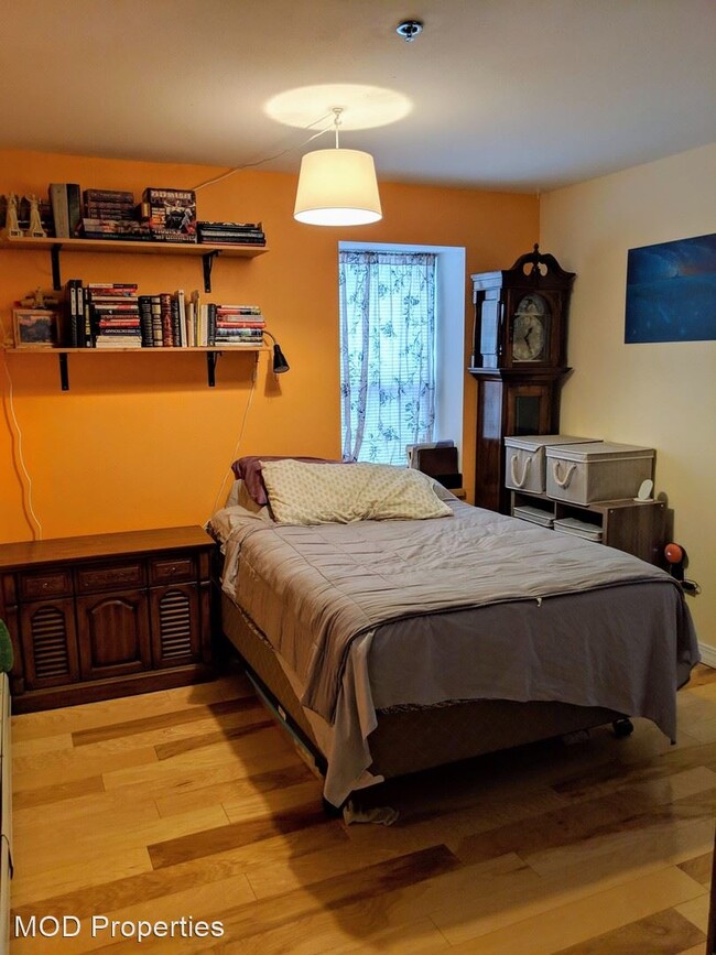 Building Photo - 1 br, 1 bath House - 1600 N. Humboldt Stre...