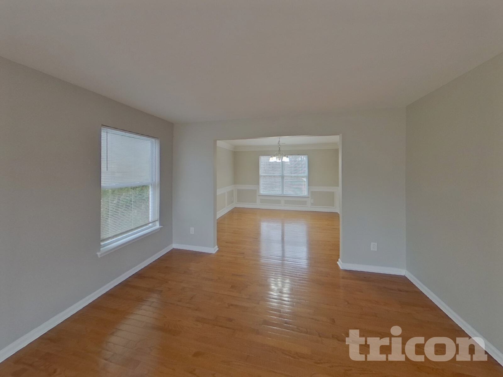 Building Photo - 212 Blue Grass Terrace