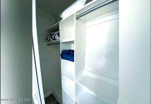 Building Photo - 2134 Pineapple Ave