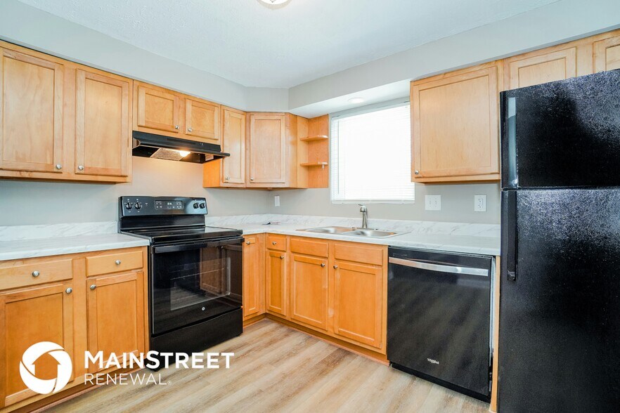 Building Photo - 2855 Sunset View Ct