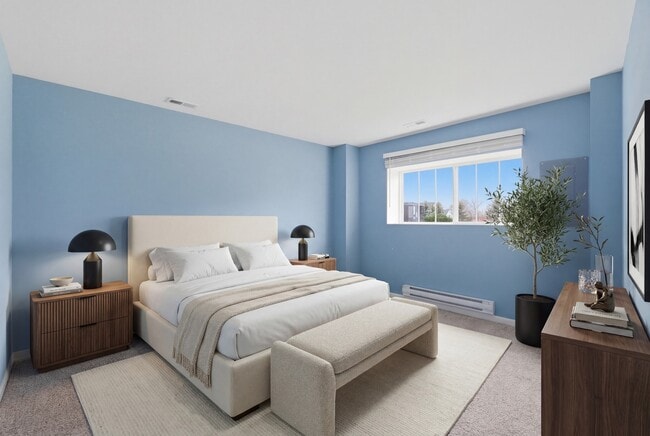 Building Photo - 217 Goldenrod Dr