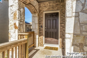 Building Photo - 10331 Braunig