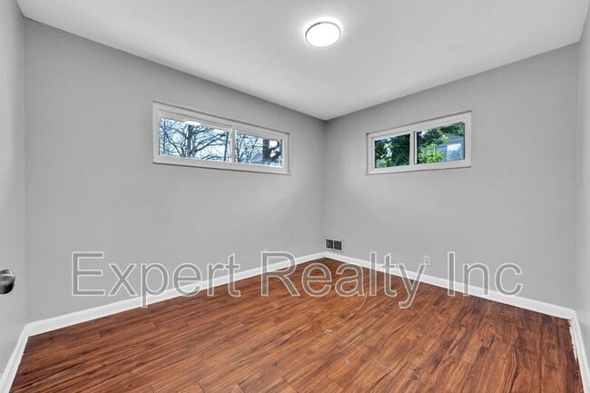 Building Photo - 2416 4th St NW