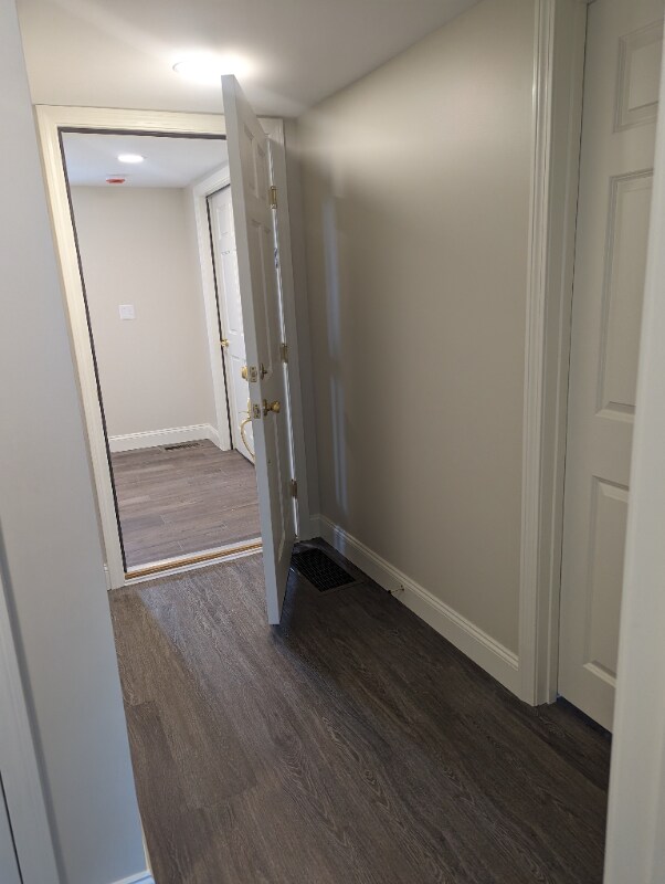 Building Photo - 240 S Barnstead Rd