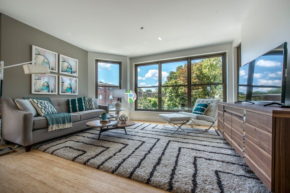 Building Photo - 40 Malvern St