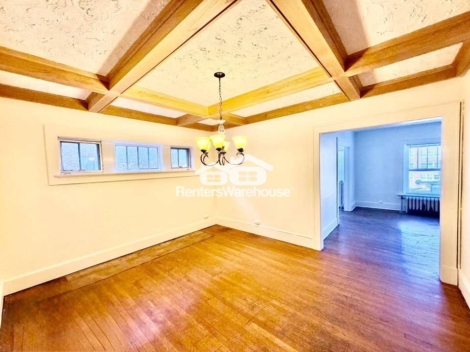 Building Photo - 3612 Ingersoll Ave