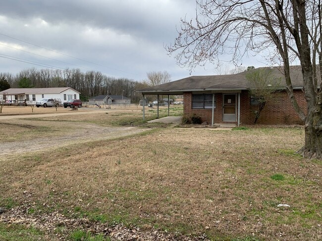 Building Photo - 1307 N. Arkansas-