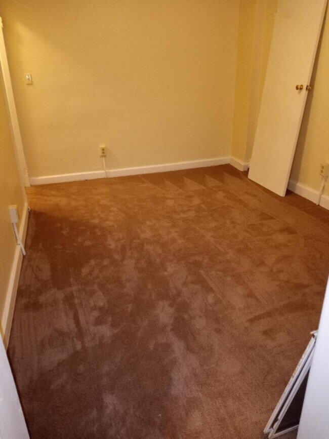 Bedroom 2 - 349 Broadway