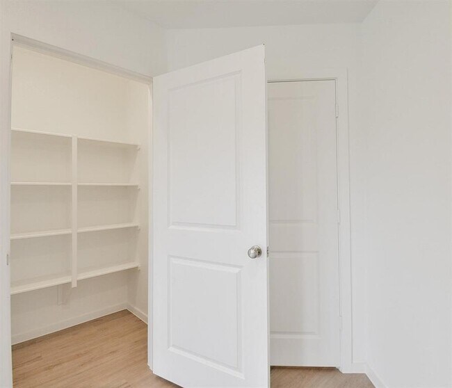 Building Photo - 18566 Cepagatti Dr