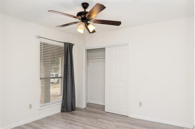 Building Photo - 215 Countryside Dr