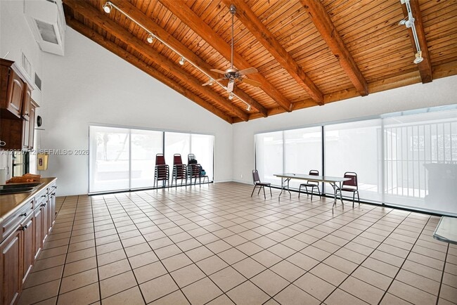 Building Photo - 11290 NW 14th Ct