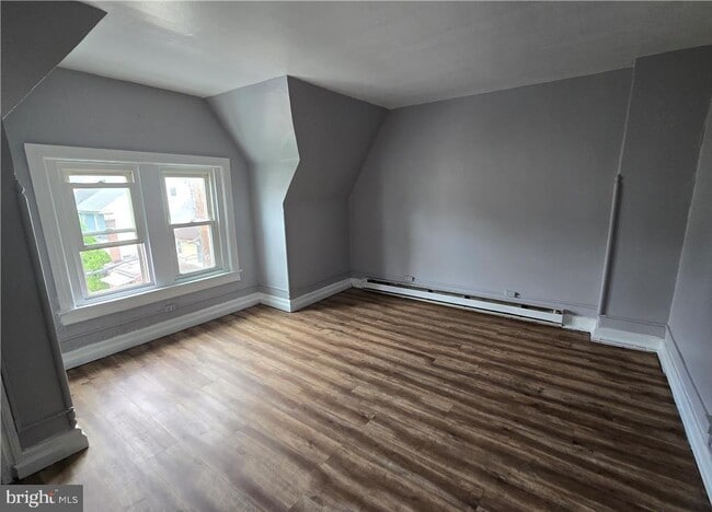 Building Photo - 436 Pierce St