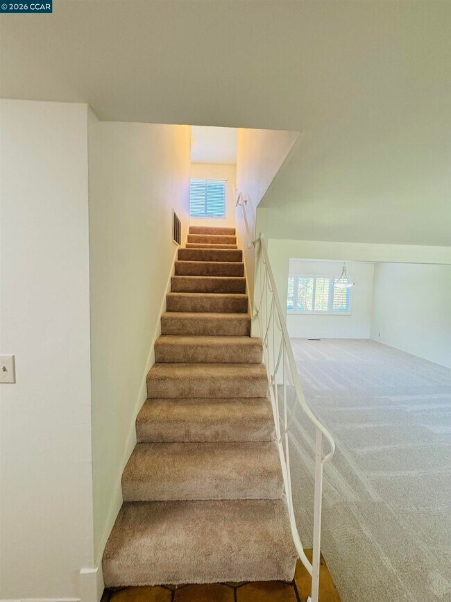 Building Photo - 103 Castle Rock Rd