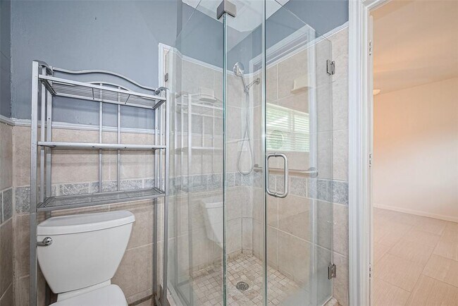 Building Photo - 9711 Mackworth Dr
