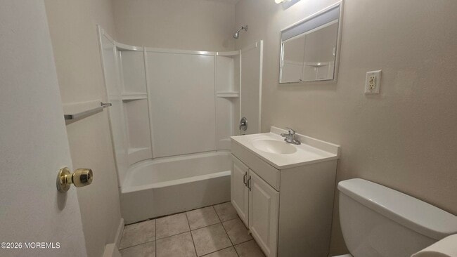 Building Photo - 39 Manchester Ct