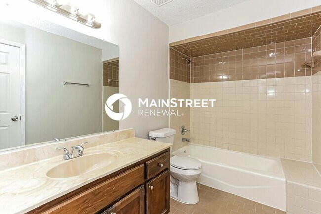 Building Photo - 4 Bedroom Pet-Friendly Home in FLEMING ISLAND, FL with Main Street Renewal