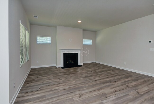 Building Photo - Beautiful New Construction 4Br/3Bth Home i...