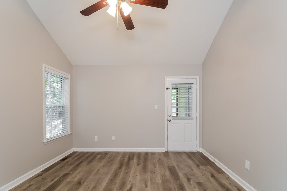 Building Photo - 1005 Henchman Ct