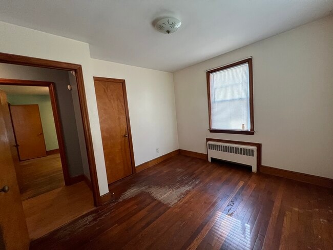 Building Photo - 23 Home Ave